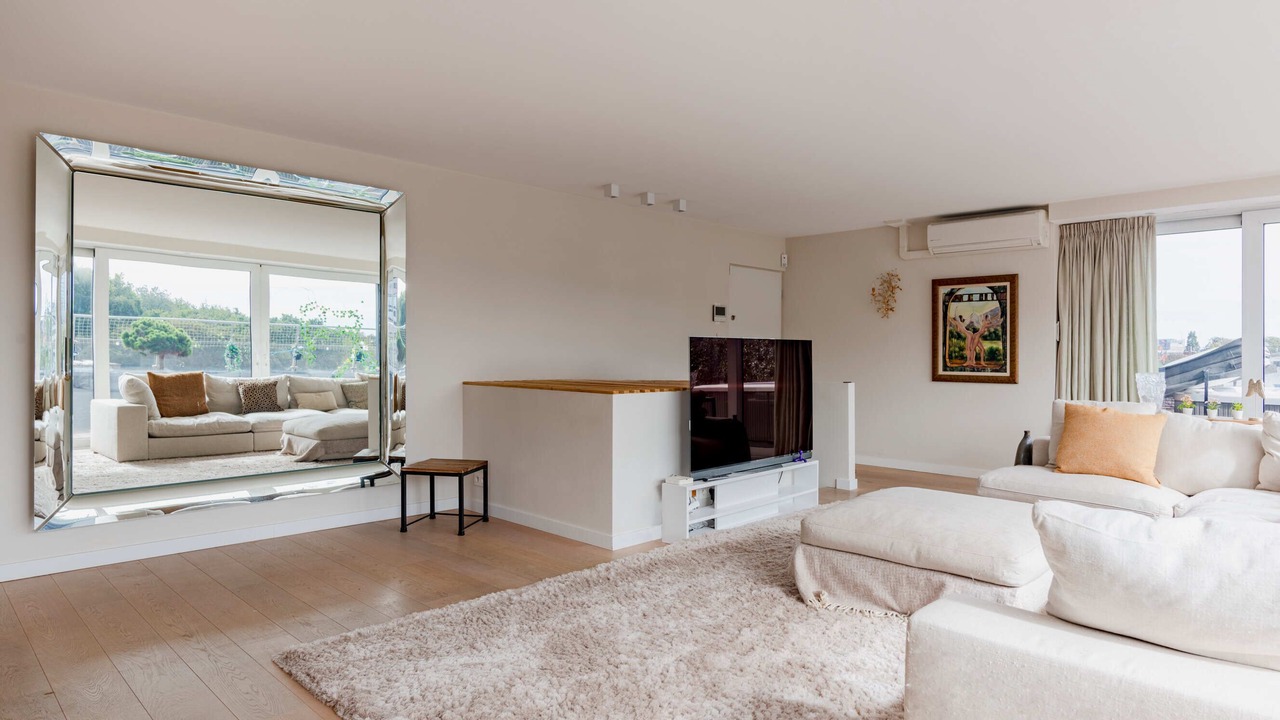 Photo of Livingroom in Ixelles