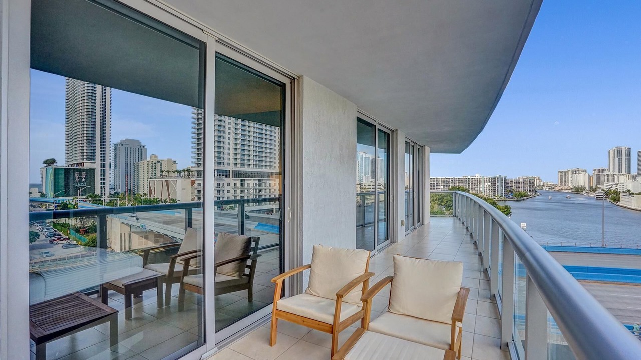 Photo of Patio Balcony in Hallandale Beach
