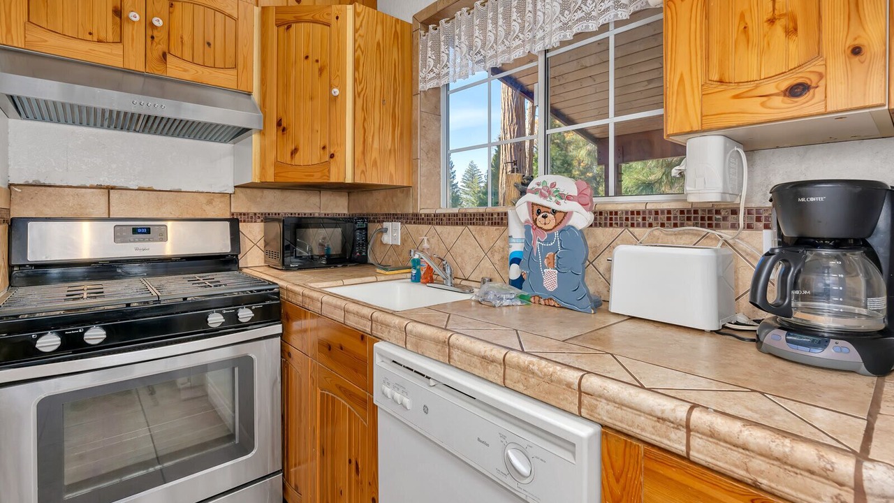 Photo of Livingroom in Yosemite West