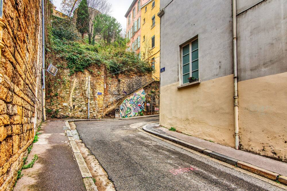 Photo of Outdoor in Boucle - Gros Caillou