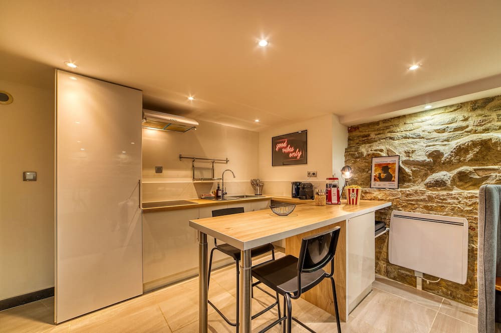 Photo of Kitchen in Boucle - Gros Caillou