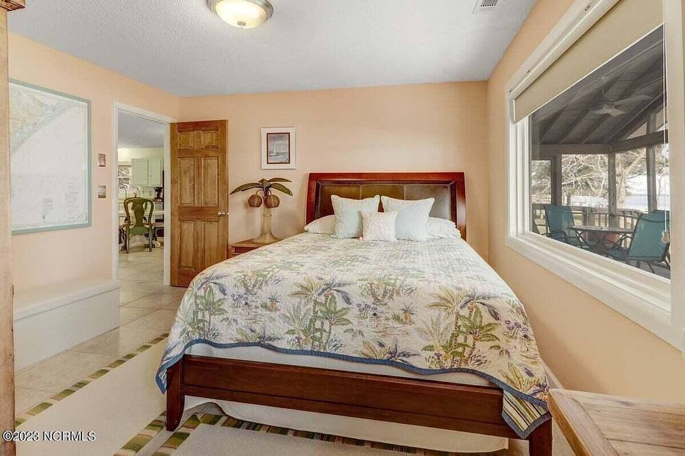 Photo of Bedroom in Beaufort