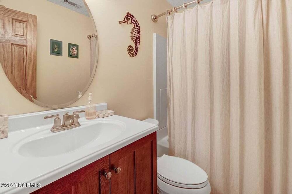 Photo of Bathroom in Beaufort