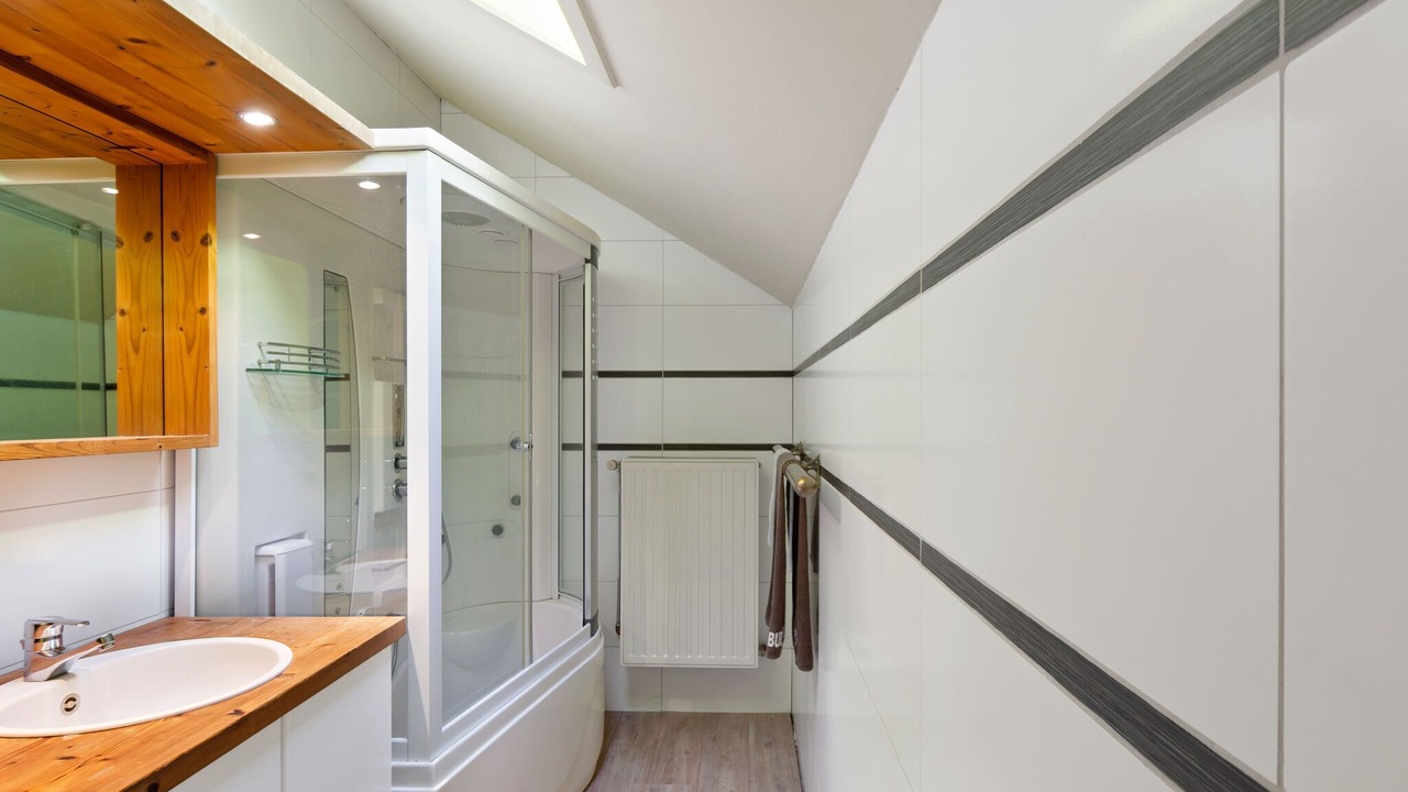 Photo of Bathroom in Geetbets