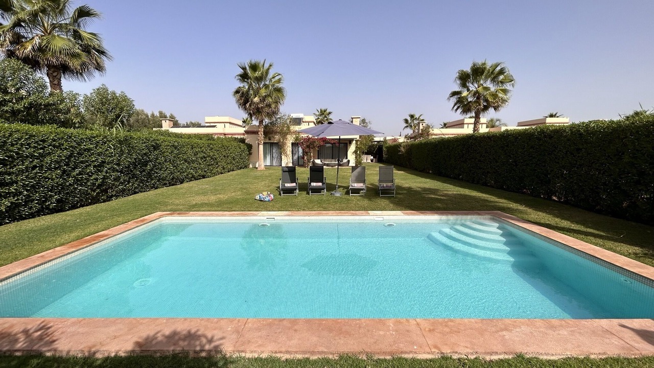 Photo of Outdoor in Issen