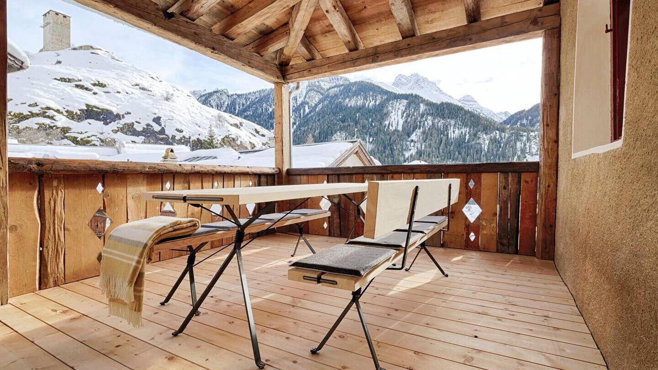 Photo of Patio Balcony in Ardez