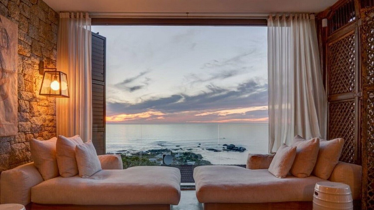 Photo of Livingroom in Camps Bay