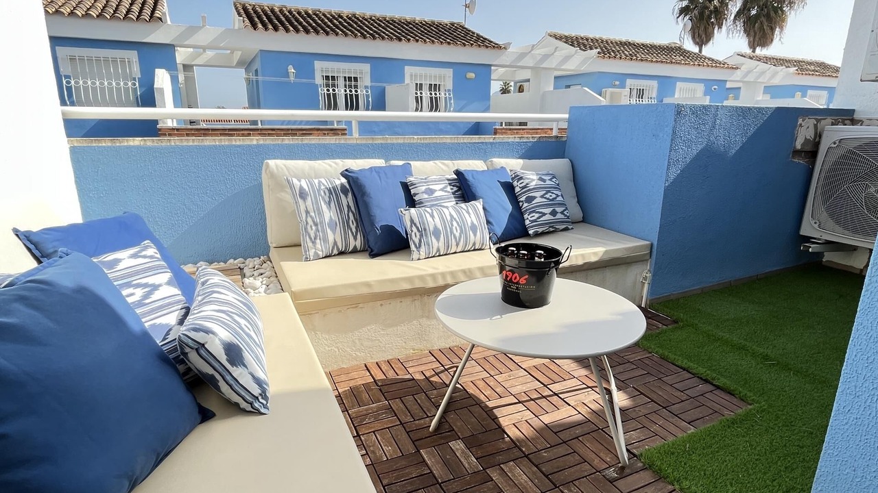 Photo of Patio Balcony in Almadrava Beach