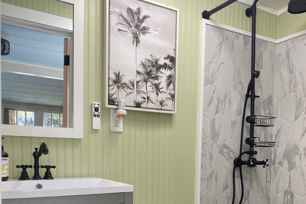 Photo of Bathroom in Daufuskie Island