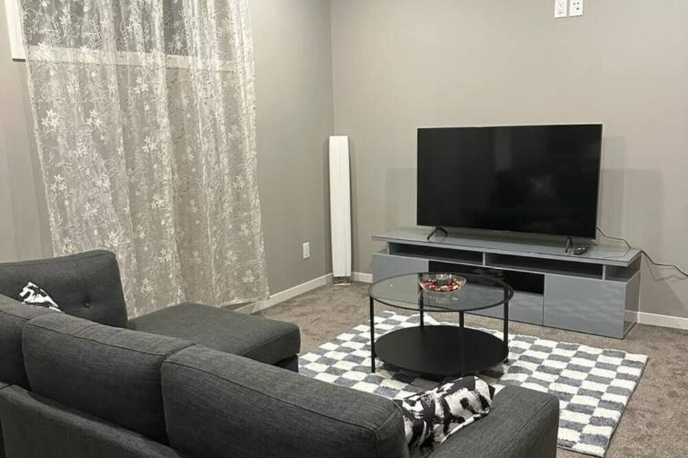 Photo of Livingroom in Sage Hill