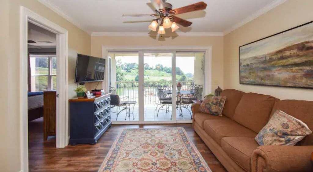 Photo of Livingroom in Alexander City
