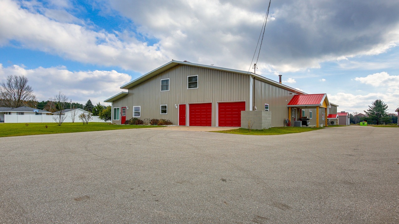 Photo of Outdoor in Cadillac