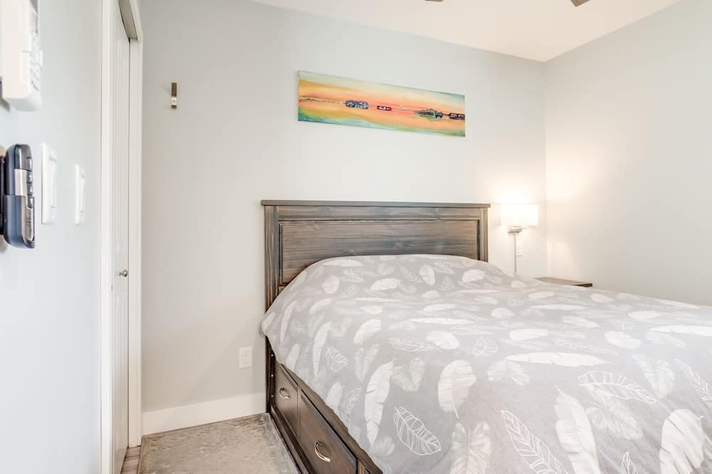 Photo of Bedroom in Port Alberni
