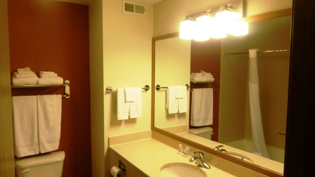 Photo of Bathroom in Camdenton