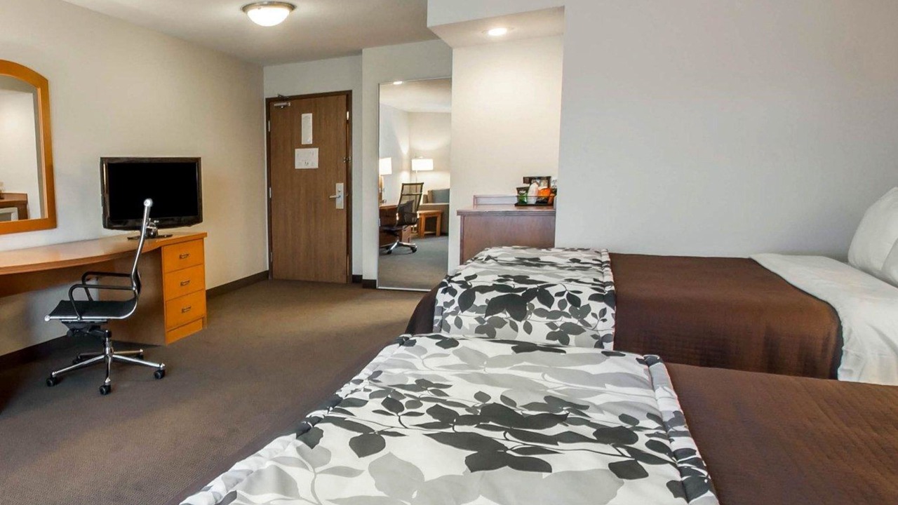 Photo of Bedroom in Camdenton