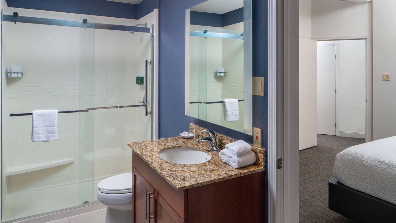 Photo of Bathroom in Arts/Warehouse District