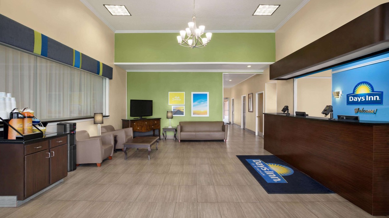 Photo of Livingroom in Hardeeville