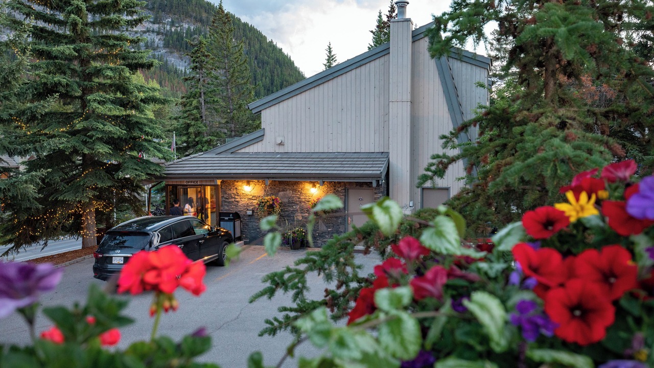 Photo of Outdoor in Banff