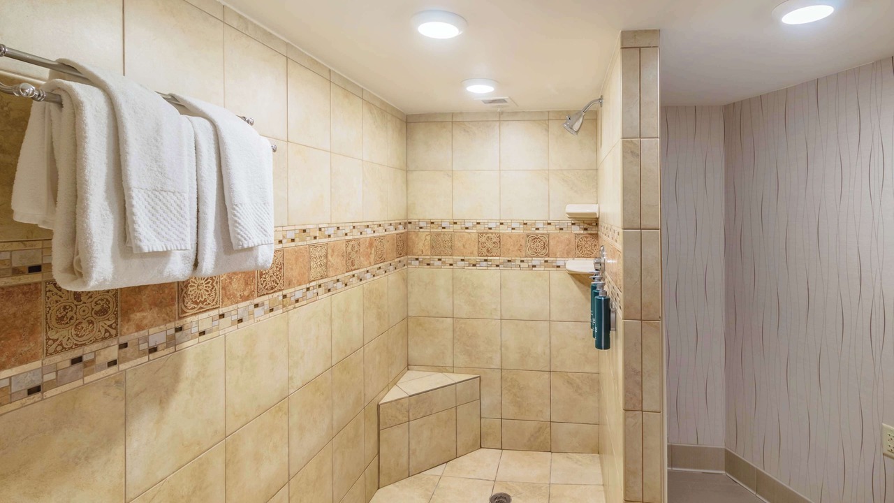 Photo of Bathroom in Lawrence