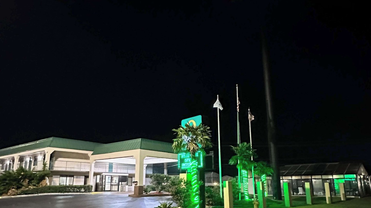 Photo of Outdoor in Byron