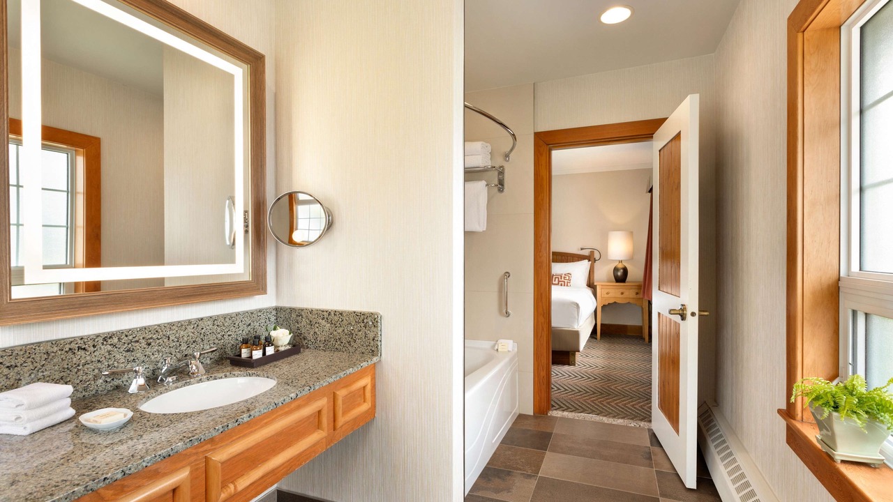 Photo of Bathroom in Jasper