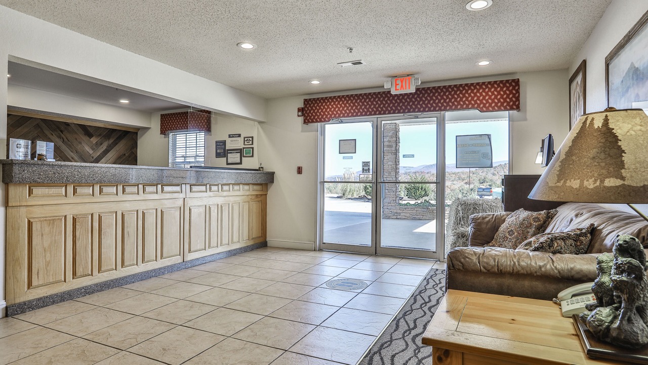 Photo of Livingroom in East Ellijay