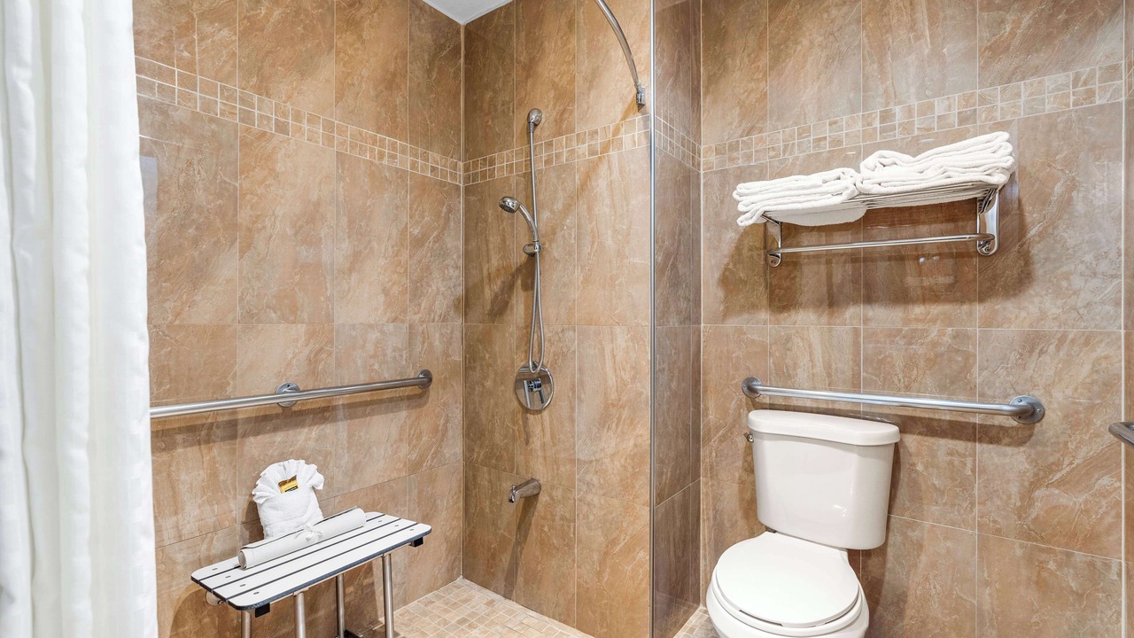 Photo of Bathroom in Mariposa