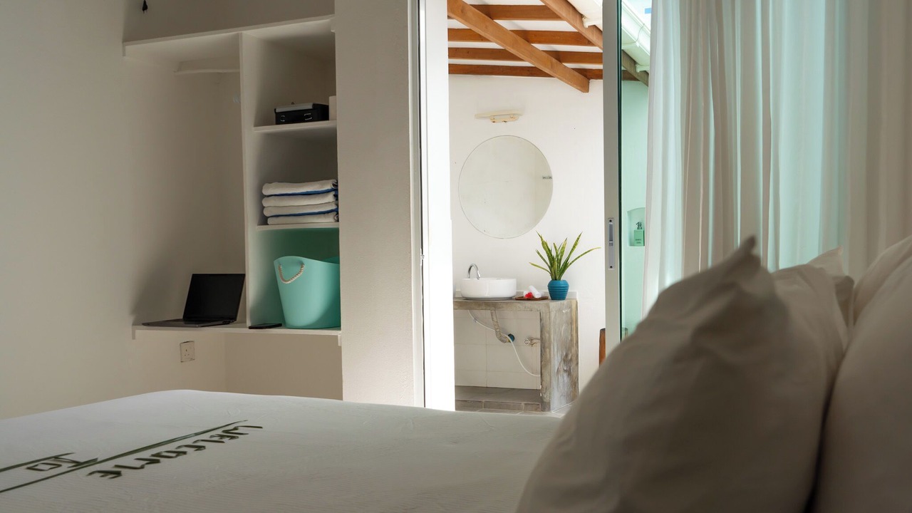 Photo of Bedroom in Felidhoo