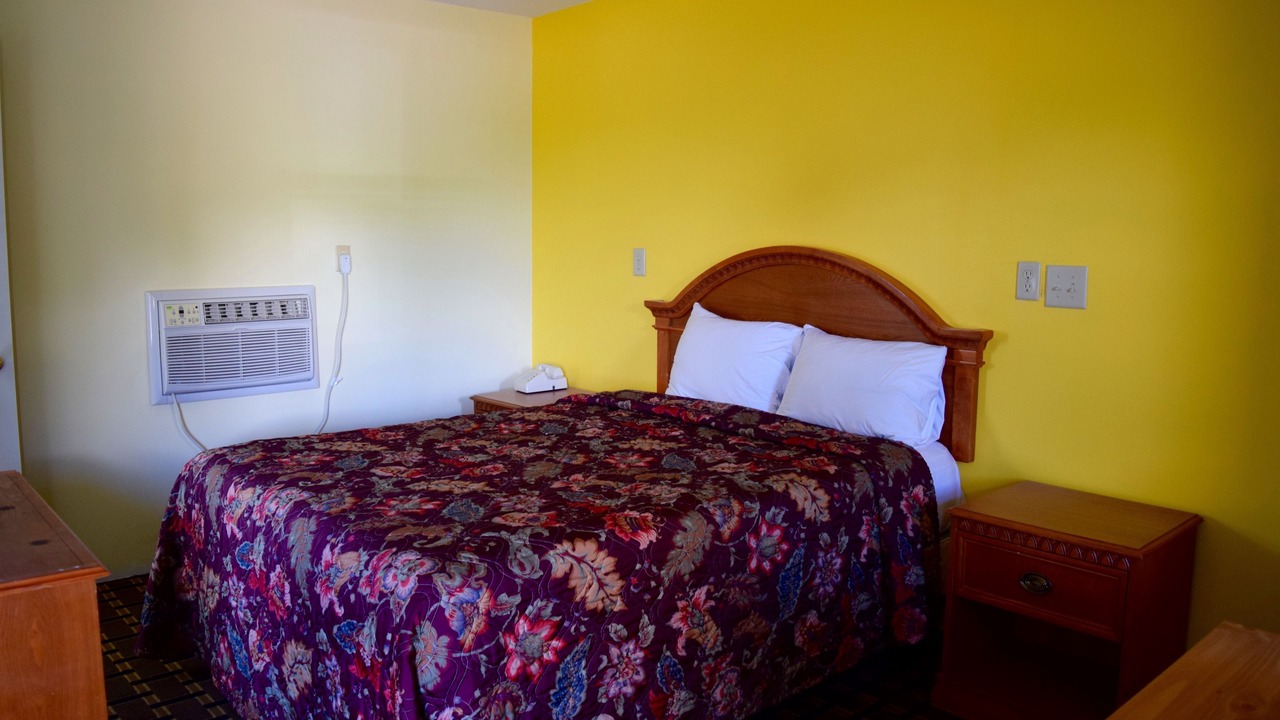 Photo of Bedroom in Nokomis