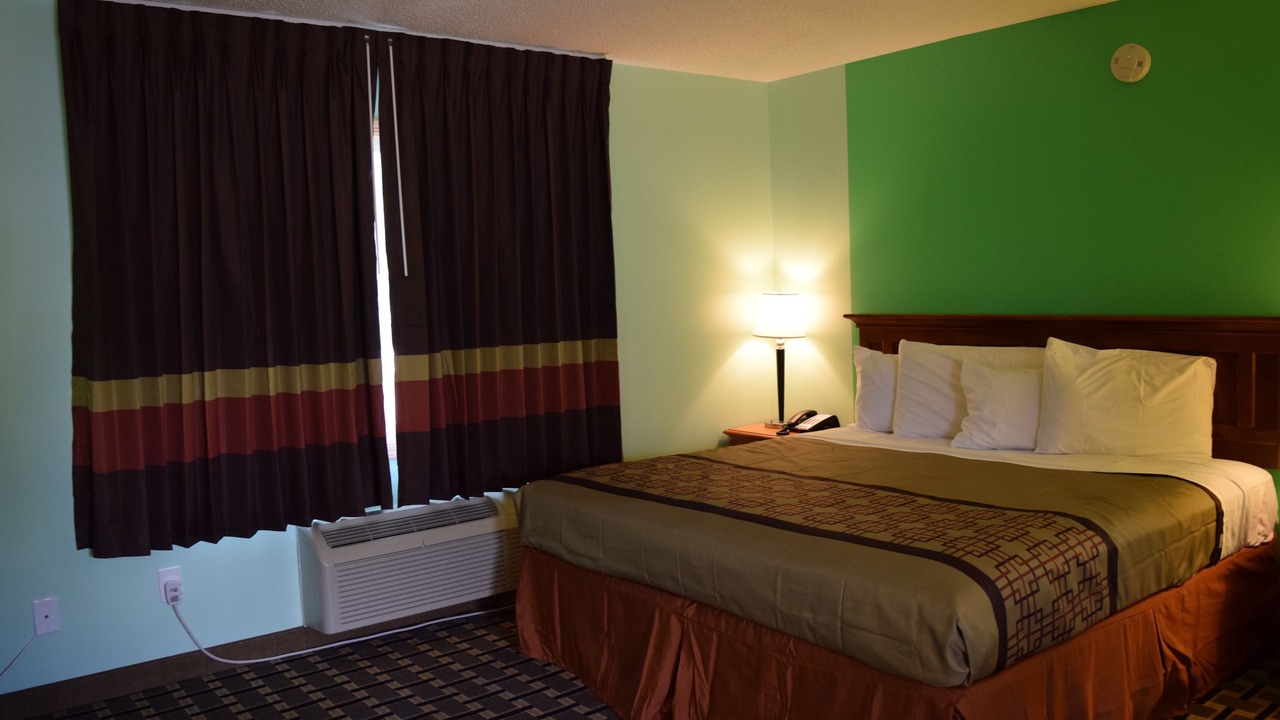 Photo of Bedroom in Nokomis