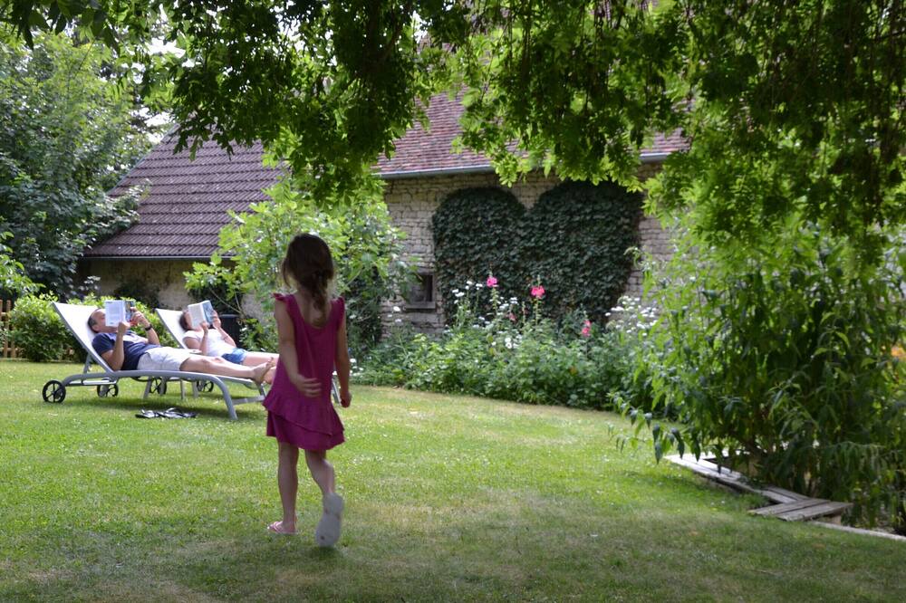 Photo of Outdoor in Chilleurs-aux-Bois