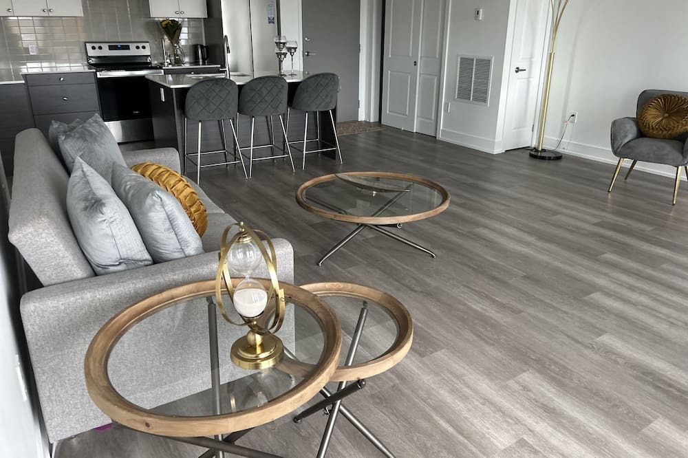 Photo of Livingroom in Fenelon Falls
