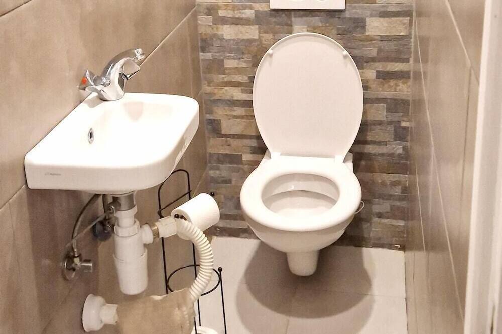 Photo of Bathroom in Sint-Agatha-Berchem