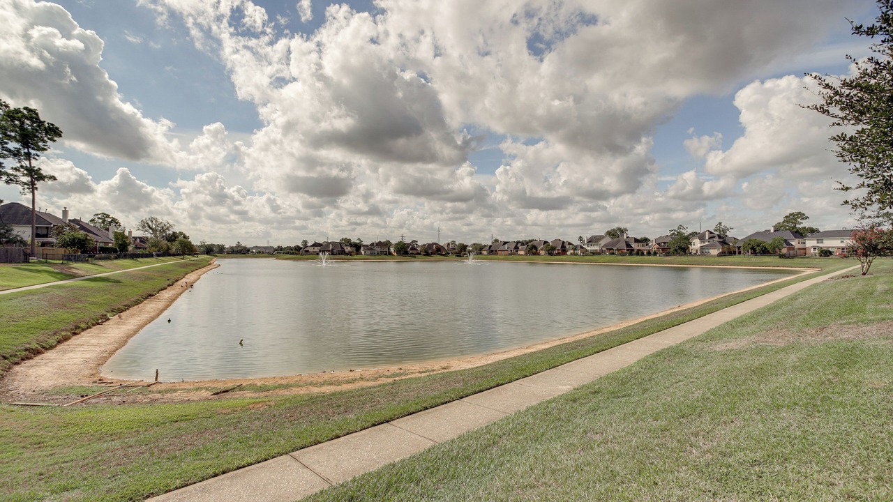 Photo of Others in Klein