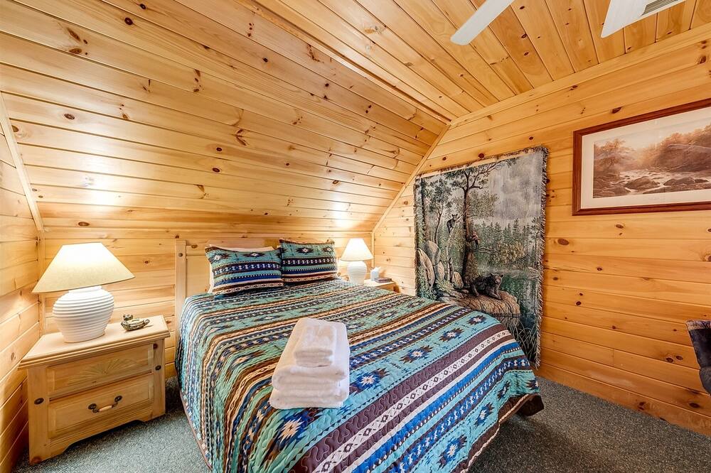 Photo of Bedroom in Sautee Nacoochee