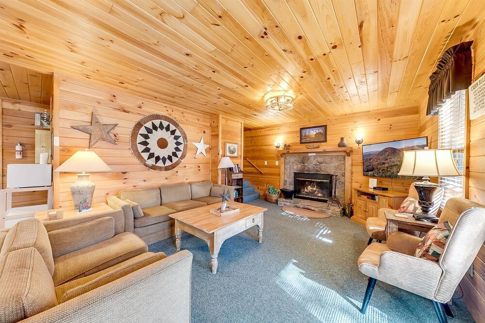 Photo of Livingroom in Sautee Nacoochee
