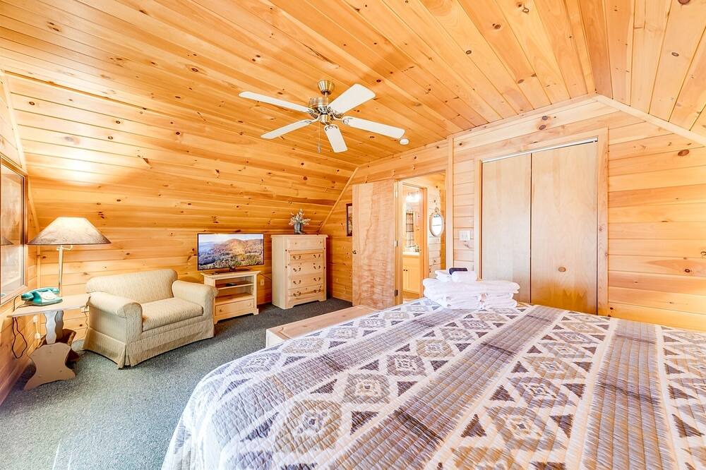 Photo of Bedroom in Sautee Nacoochee