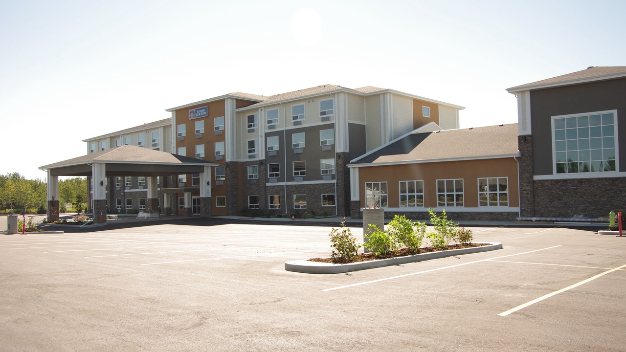 Photo of Outdoor in Lacombe