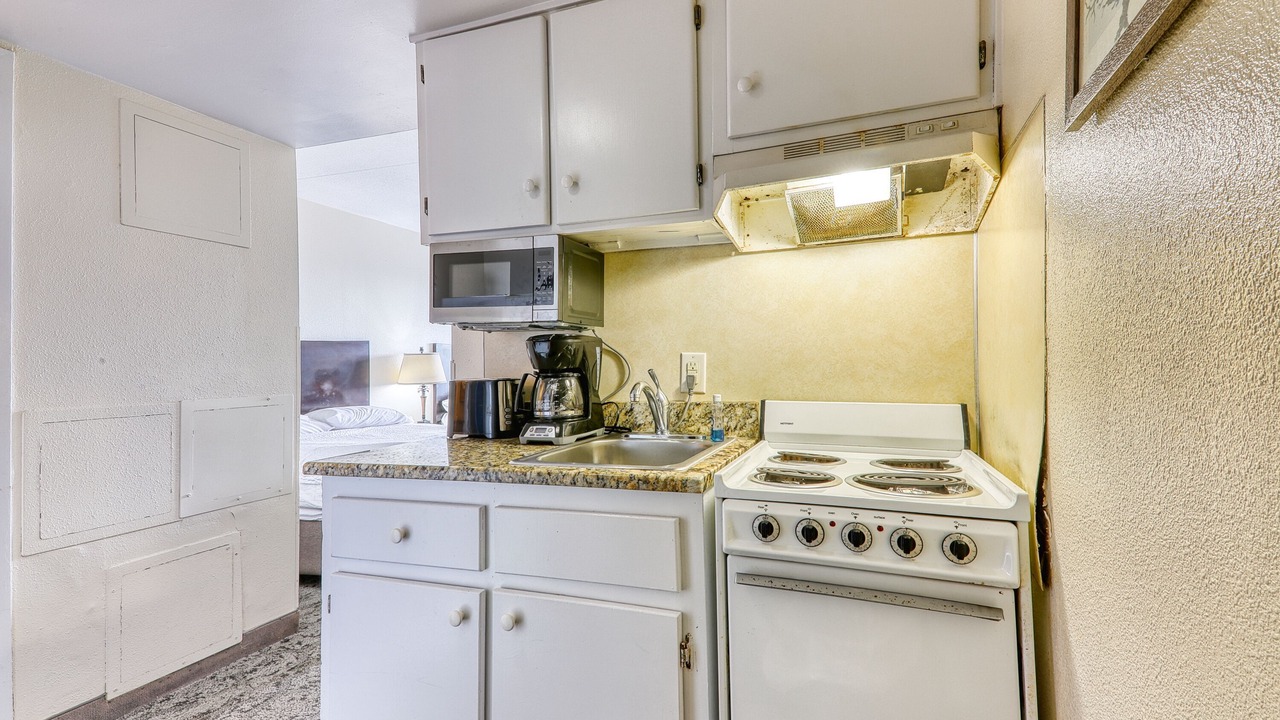 Photo of Kitchen in Cherry Grove Beach