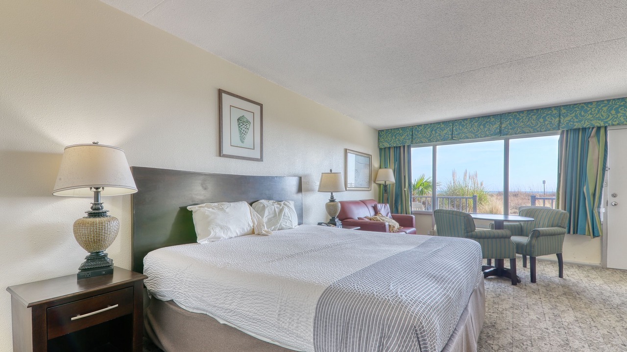 Photo of Bedroom in Cherry Grove Beach