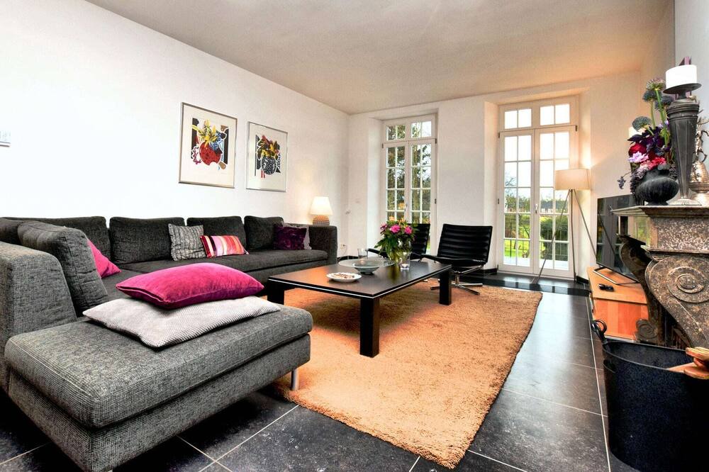 Photo of Livingroom in Honnay