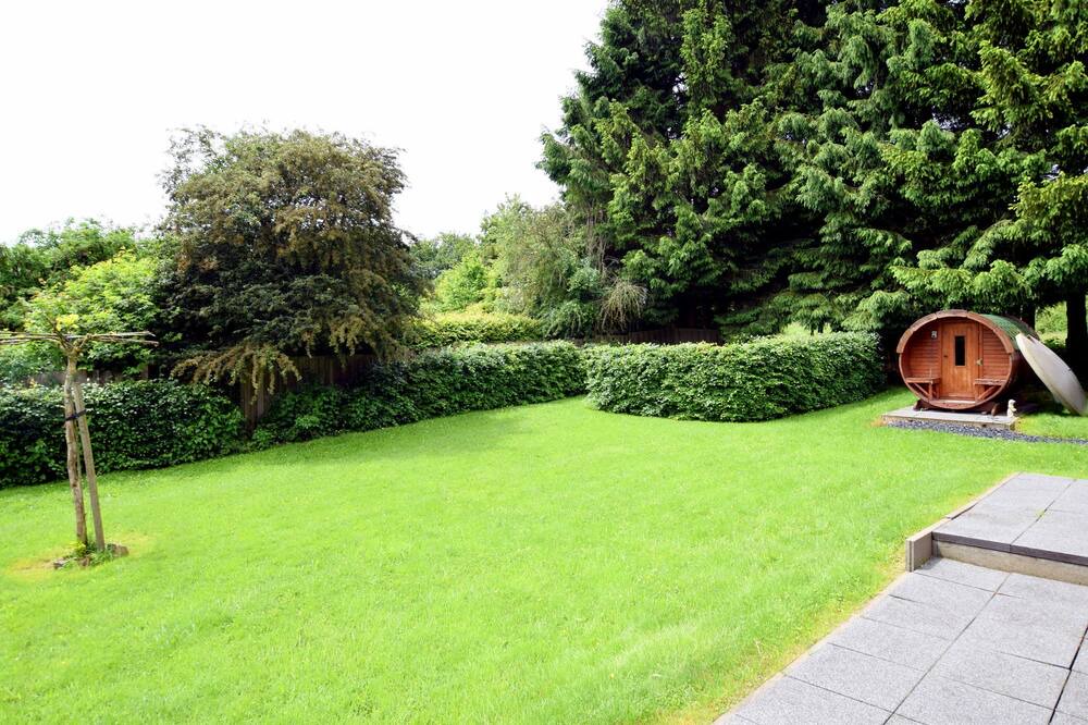 Photo of Outdoor in Commanster