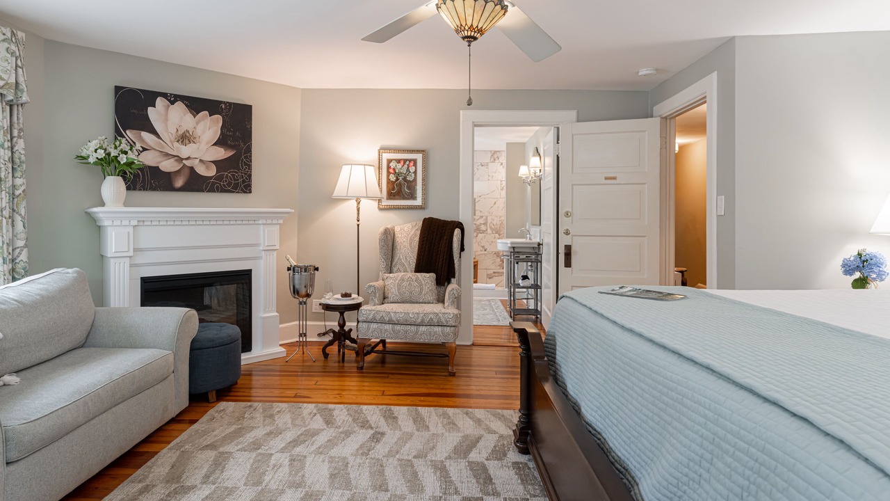 Photo of Bedroom in Historic Montford