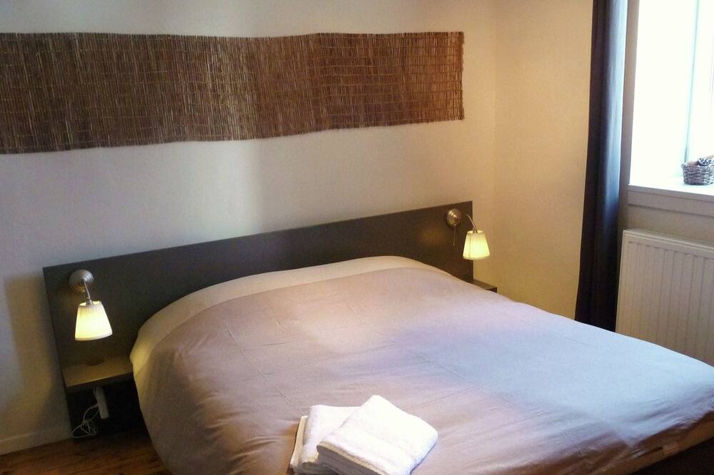 Photo of Bedroom in Hastiere-Lavaux