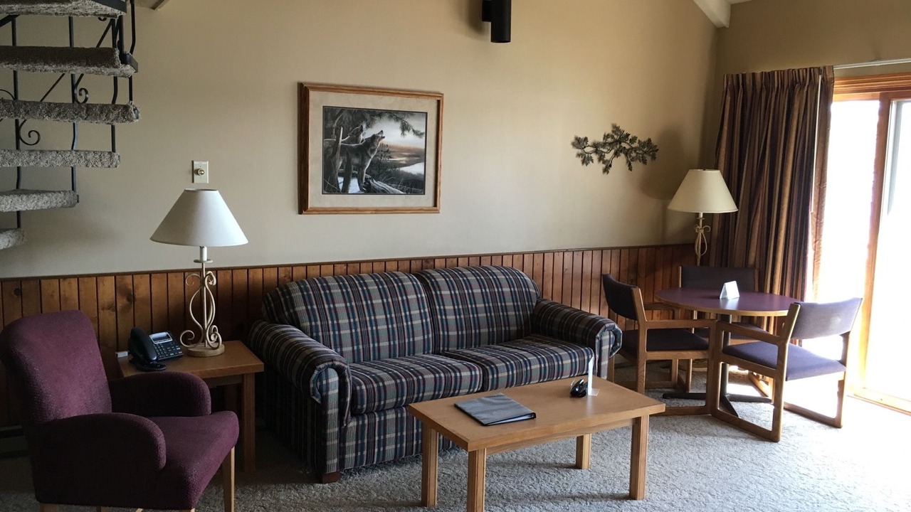 Photo of Livingroom in East Gull Lake