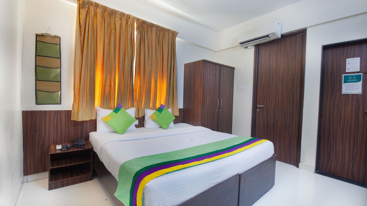Photo of Bedroom in Hadapsar