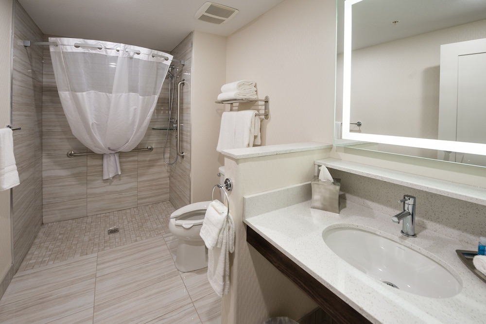 Photo of Bathroom in Grande Prairie