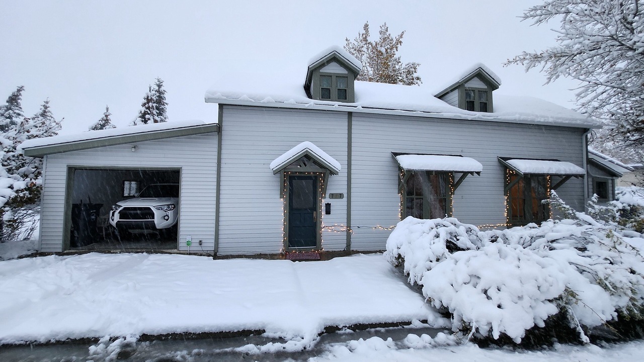 Photo of Outdoor in Pincher Creek