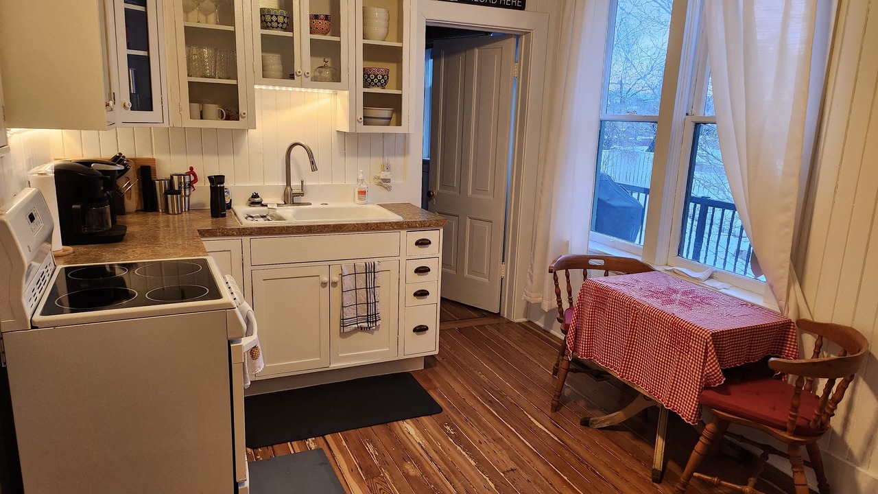 Photo of Kitchen in Pincher Creek