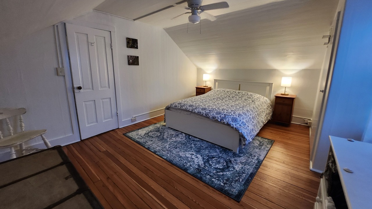 Photo of Bedroom in Pincher Creek